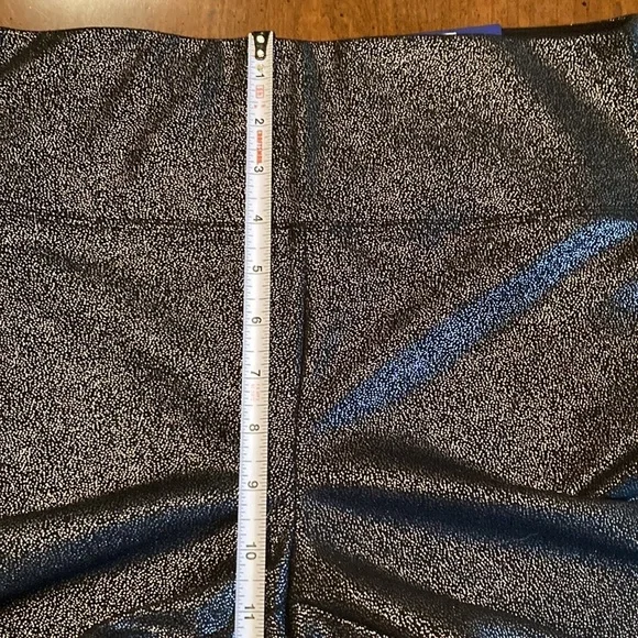 🌸NWT APT 9 Womens Ponte Tummy Control Legging - size Medium - Picture 8 of 10